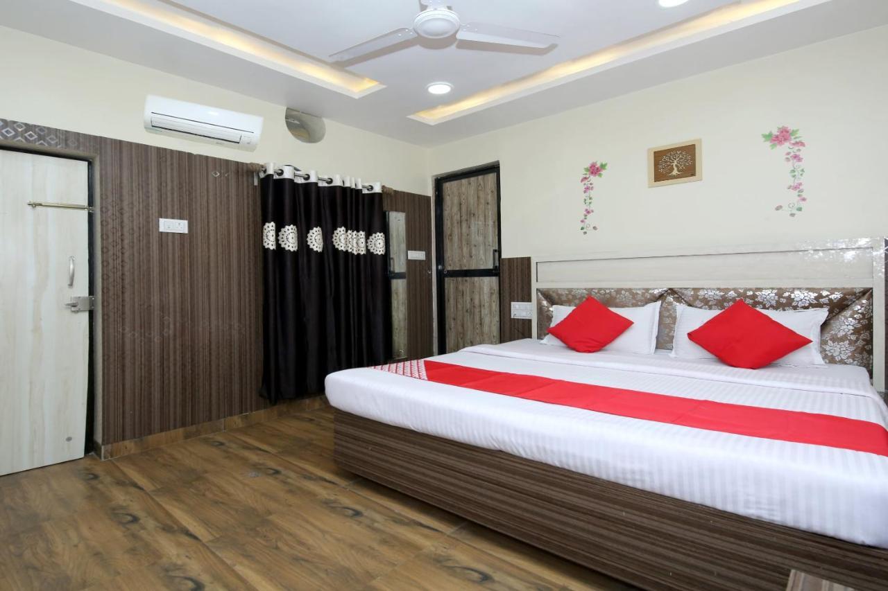 Oyo Flagship 27933 Hotel Green Valley Rāipur Zewnętrze zdjęcie